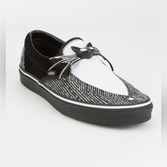 Vans X Disney The Nightmare Before Christmas "Jack" Classic Slip-On *NWT* - Picture 3 of 10